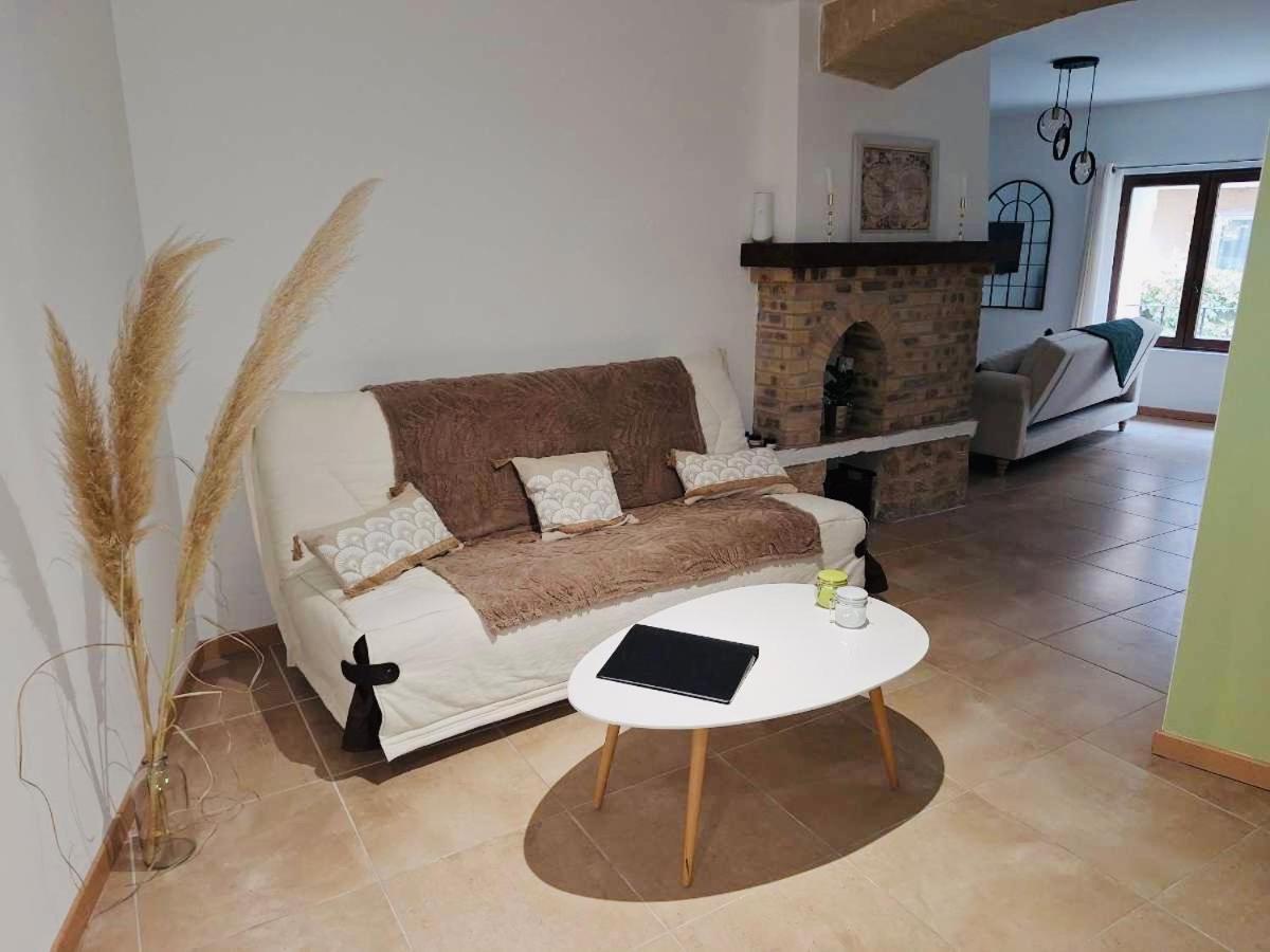 La Bonbonniere Gite De Charme Avec Jacuzzi Malaucene Luaran gambar